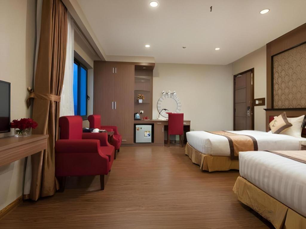 Royal Palace Hotel Tuyen Quang Exteriér fotografie